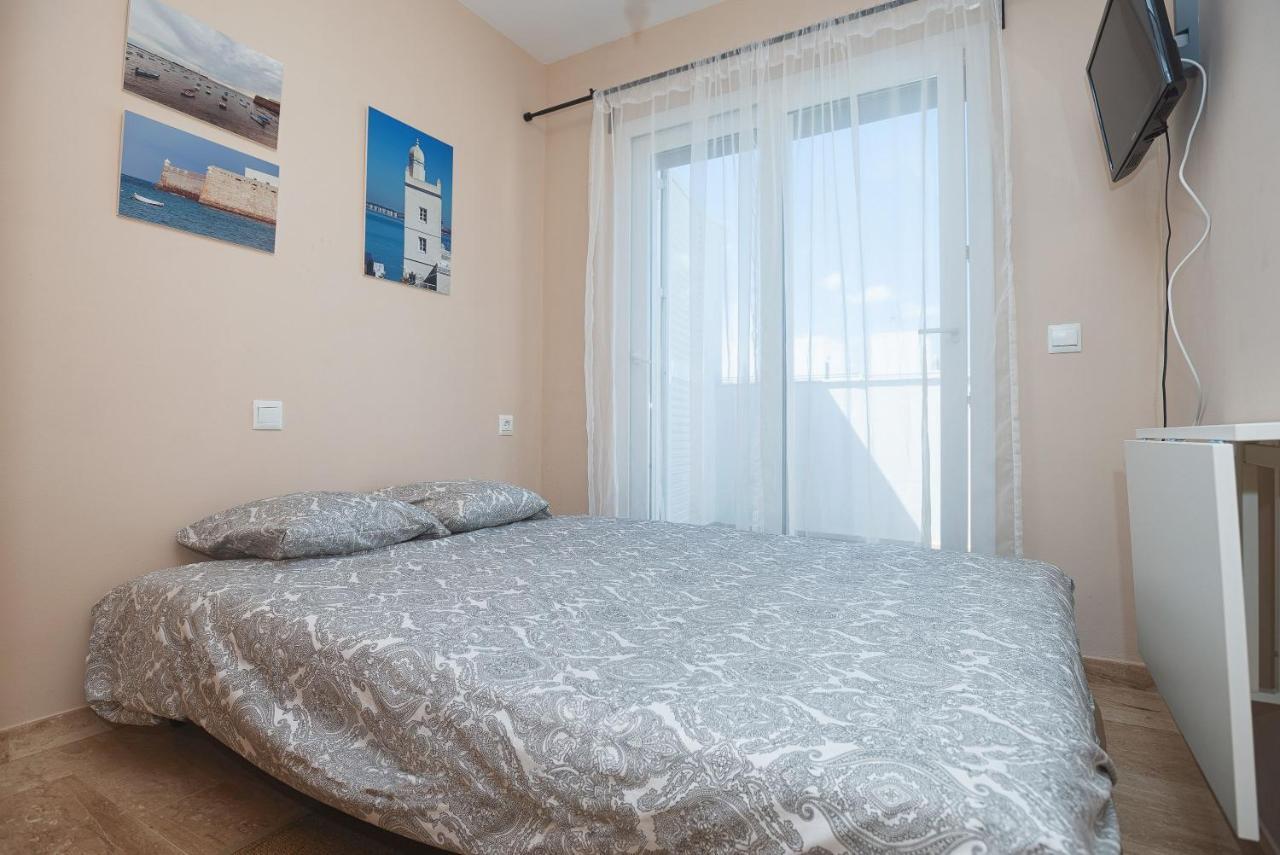 Villa La Casa De La Dehesa- Solo Familias Conil De La Frontera Esterno foto